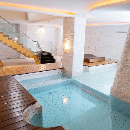 All-Ur Boutique Motel - Taichung Branch Esterno foto