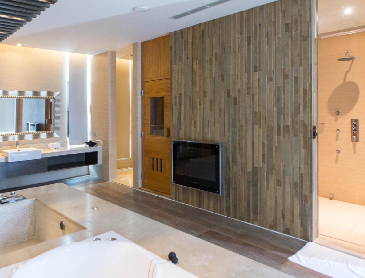 All-Ur Boutique Motel - Taichung Branch Esterno foto