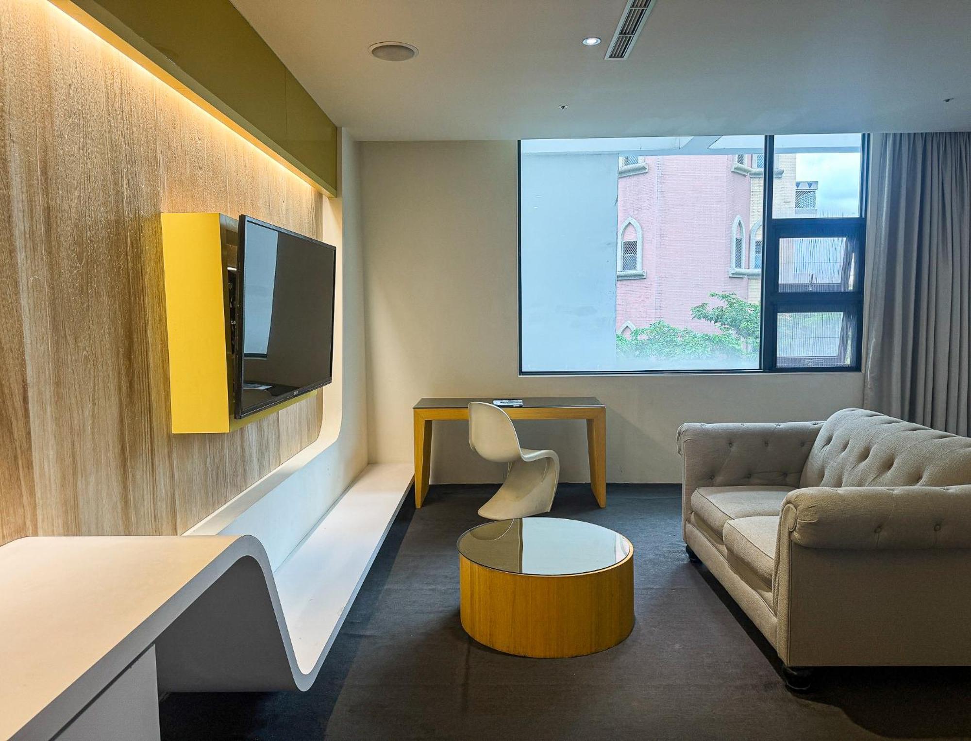 All-Ur Boutique Motel - Taichung Branch Esterno foto